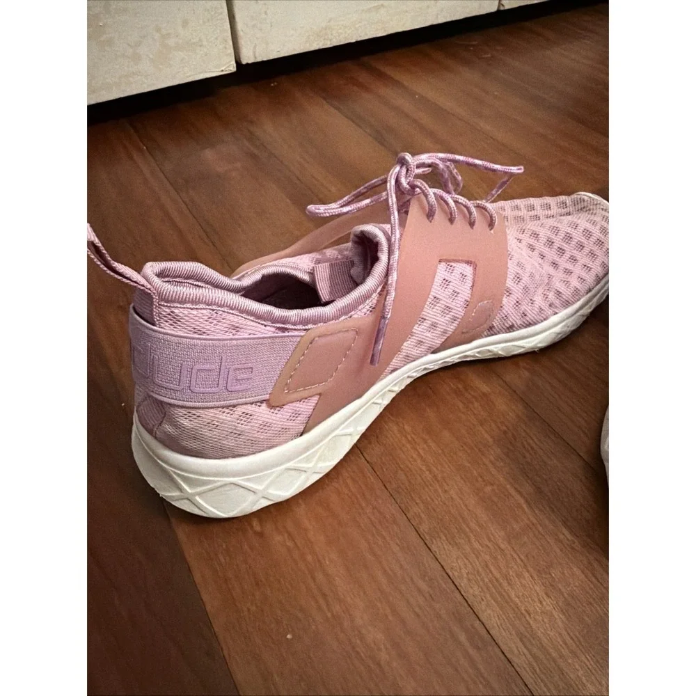 HEY DUDE Mistrall Mesh Sneakers Women's Lace Up Casual Size 10 Lilac Shoes